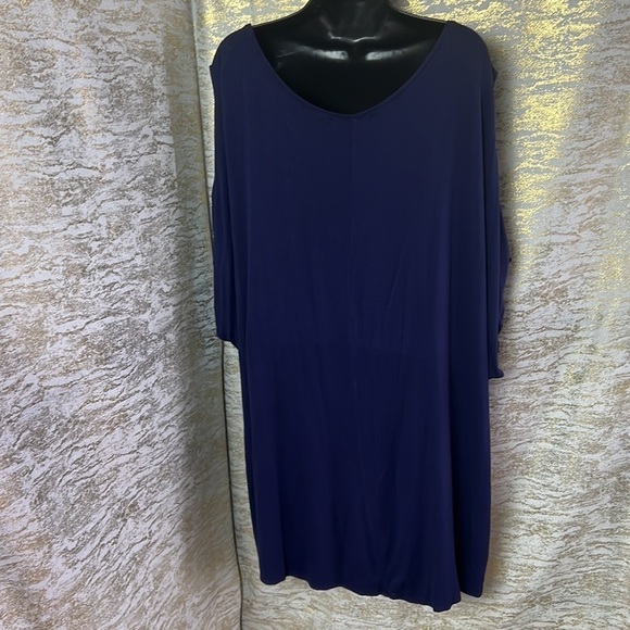 Penningtons In Every Story Sheer Paris Eiffle Cold Shoulder Top Size 4X - Picture 7 of 12